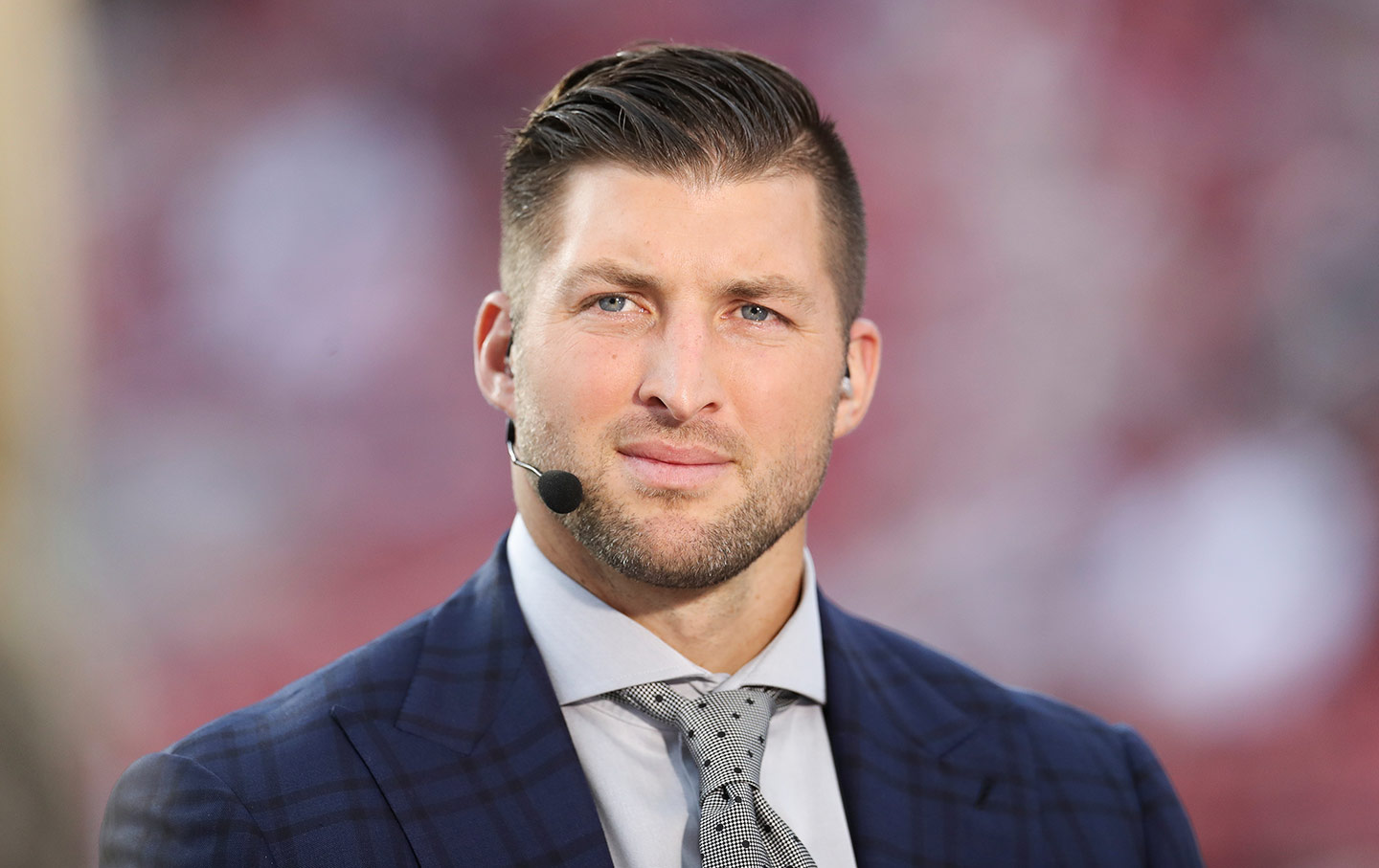 How tall is Tim Tebow?